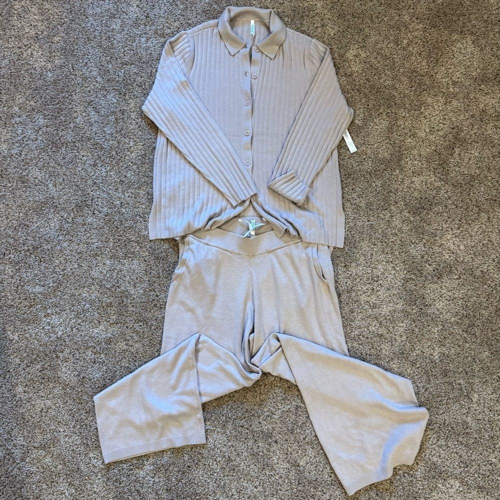 NWT Soma Beige Ribbed Knit Button Up Collared Sweater & Wide Leg Pant Ensemble